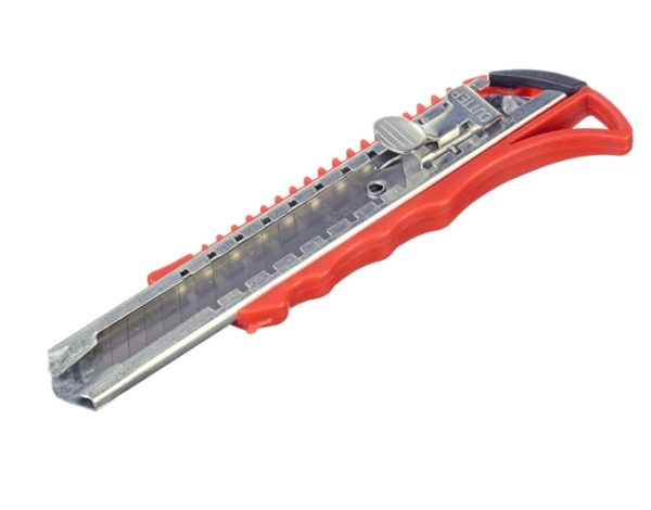 Нож малярный 18мм "О4" Strong Standart СТУ-21400004 - интернет-магазин «Стронг Инструмент» город Санкт-Петербург